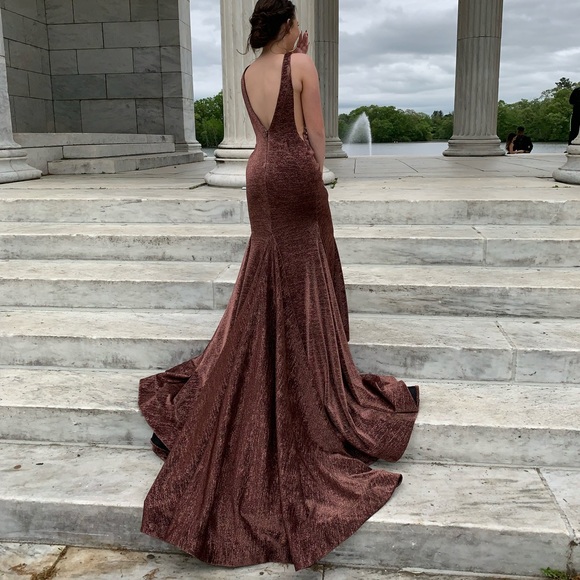 Morilee prom gown size 2-4 - Picture 2 of 3